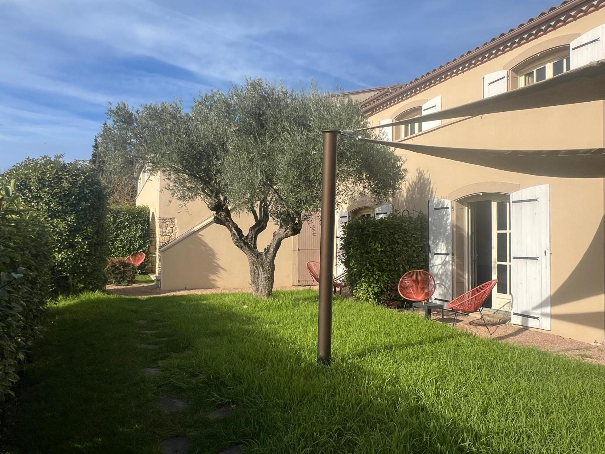 Logis Hotel Restaurant La Bergerie Aragon Exterior foto